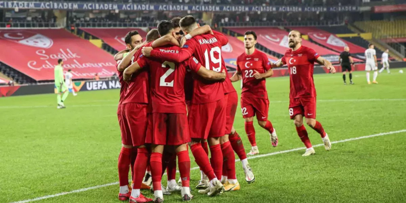 Đội hình xuất phát trong trận play off của Thổ Nhĩ Kỳ